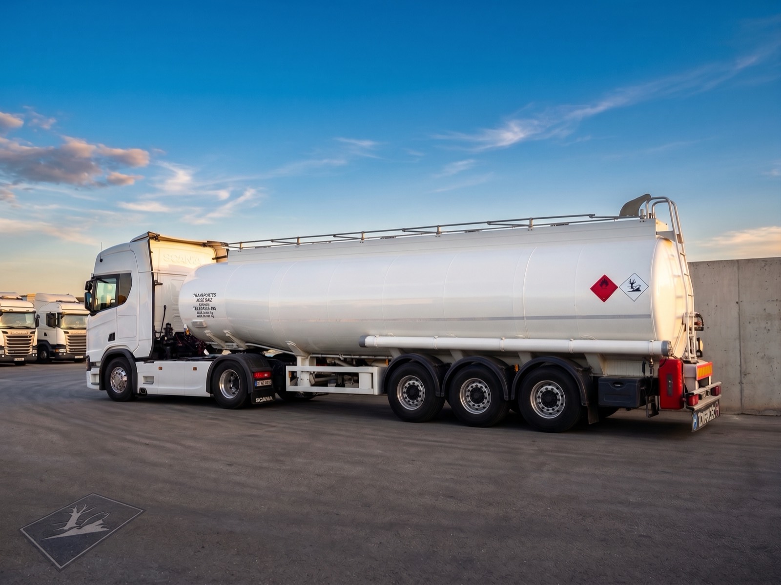 Cisterna homologada de Transportes Saiz
